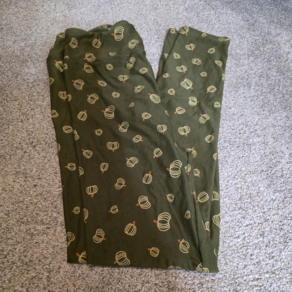 Washed not worn - LuLaRoe Green Pants with Pumpkins - Pet and Smoke Free house